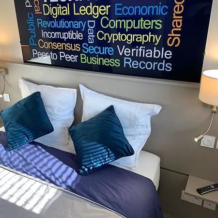 Le Baron Centre - Garage Prive - Wifi Fibre - Classe 3 Etoiles * Cholet