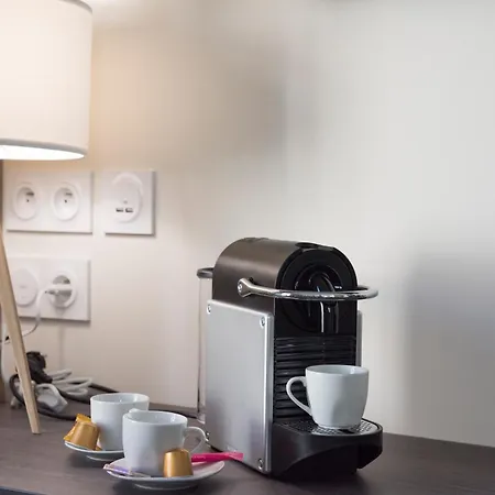 Le Baron Centre - Garage Prive - Wifi Fibre - Classe 3 Etoiles 公寓 绍莱