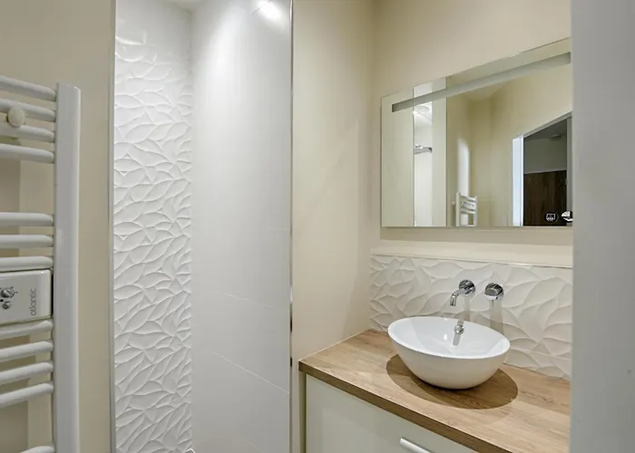 Le Baron Centre - Garage Prive - Wifi Fibre - Classe 3 Etoiles * Σολέ